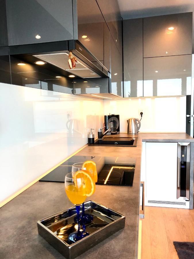 Na Klifie - Apartamenty Komfort, Widok Na Morze, Parking Ustronie Morskie Exteriör bild